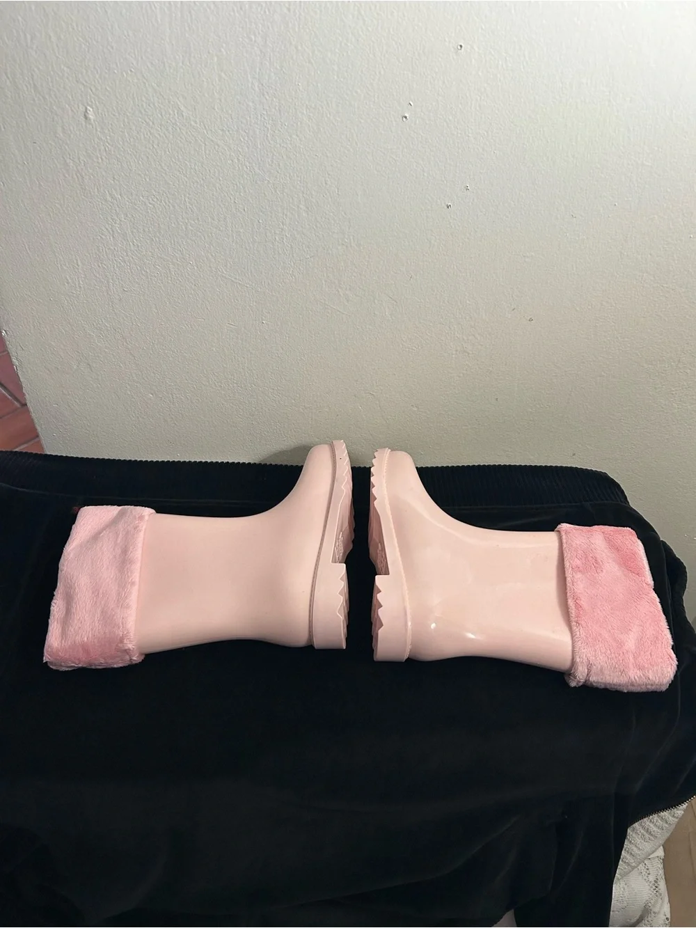 Melissa Pink Faux-Fur Cuff Waterproof Rain Boots Sz 1